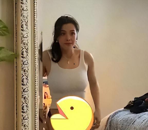 火猫子汐脱内衣视频,内衣脱下那一刻的震撼瞬间